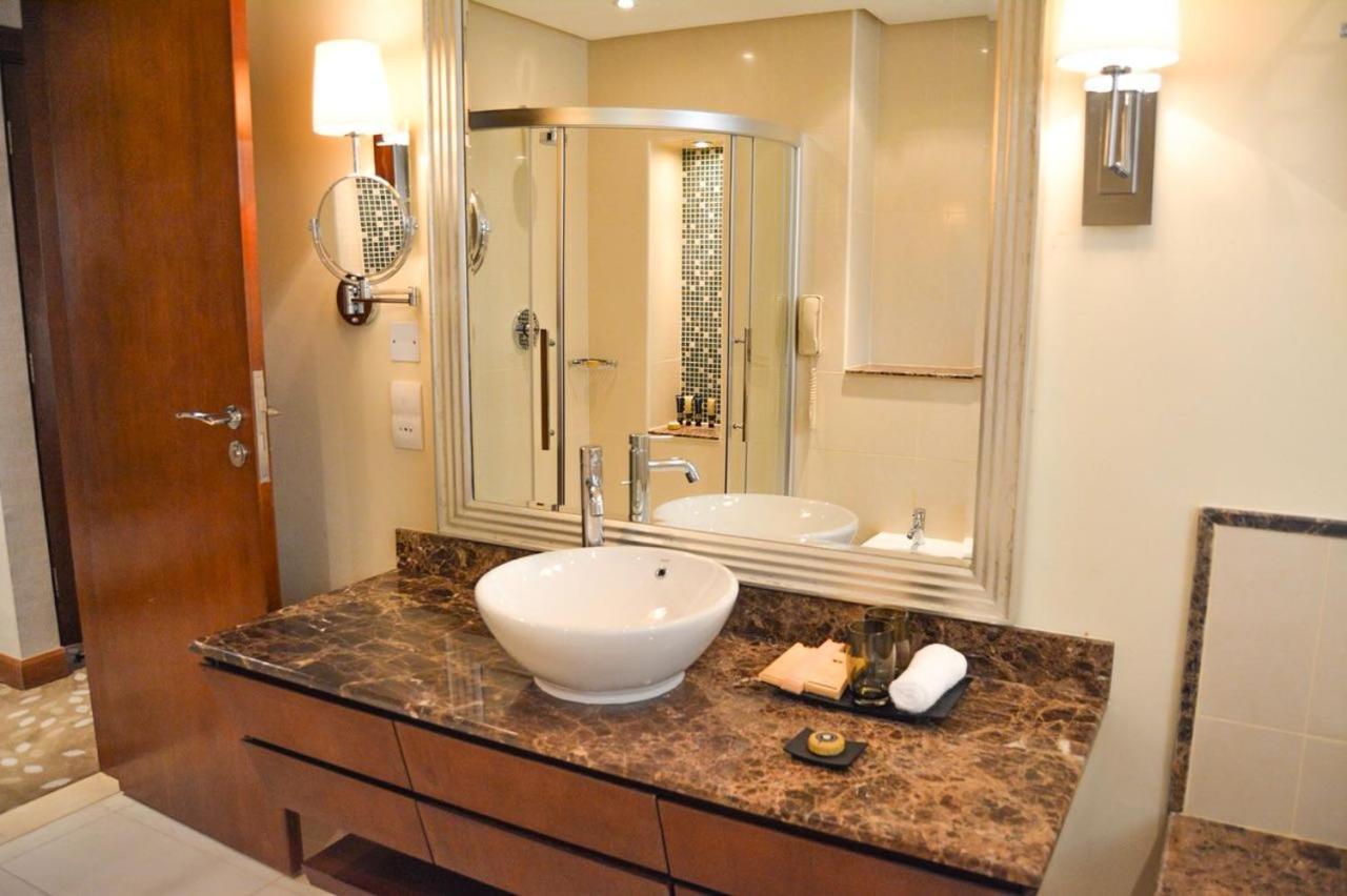 דובאי Grand Mercure Hotel מראה חיצוני תמונה